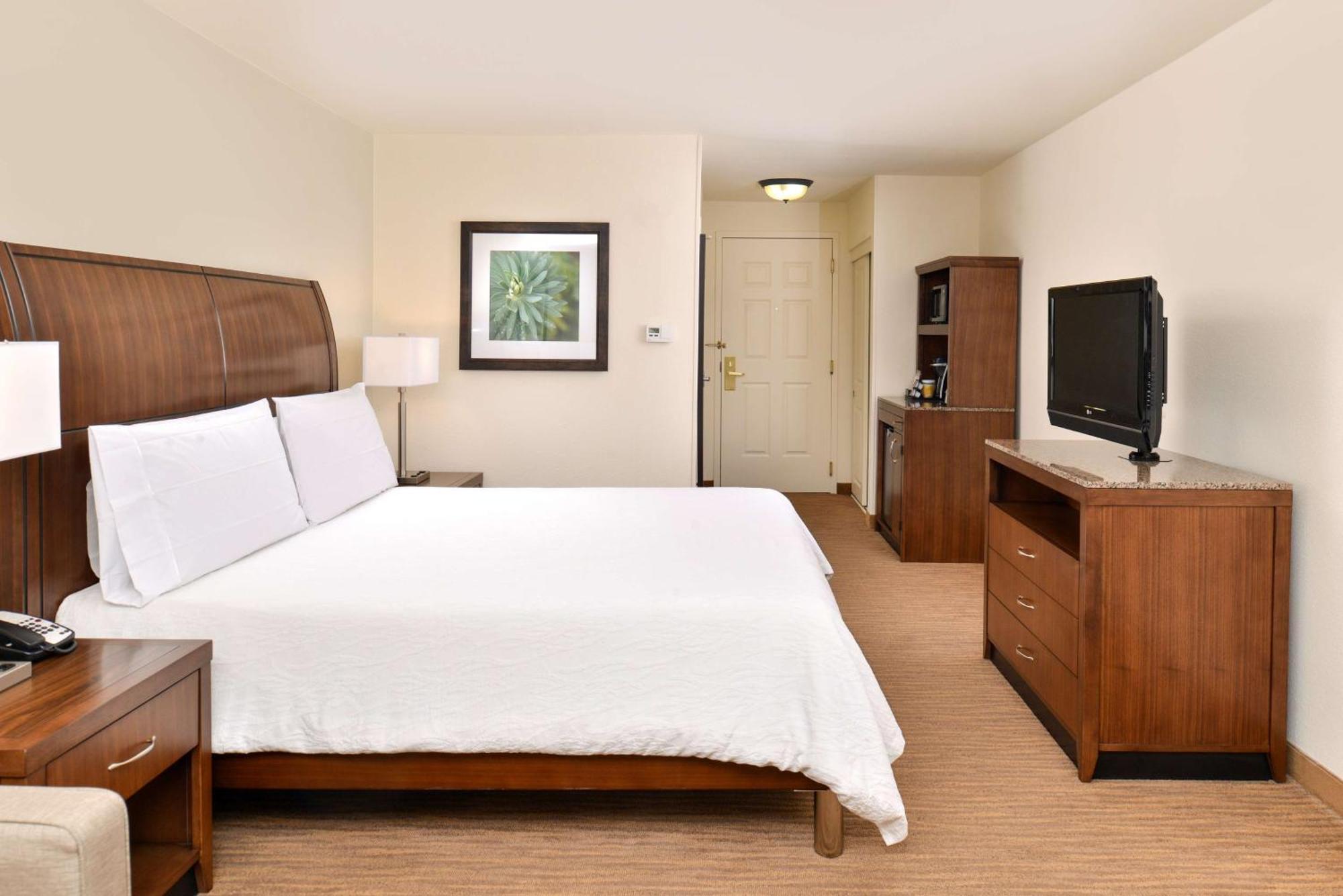 Hilton Garden Inn Addison Εξωτερικό φωτογραφία